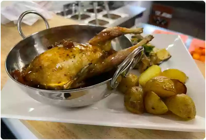 Aux Deux Pates - Restaurant Auzat-la-Combelle - Restaurant Beaulieu
